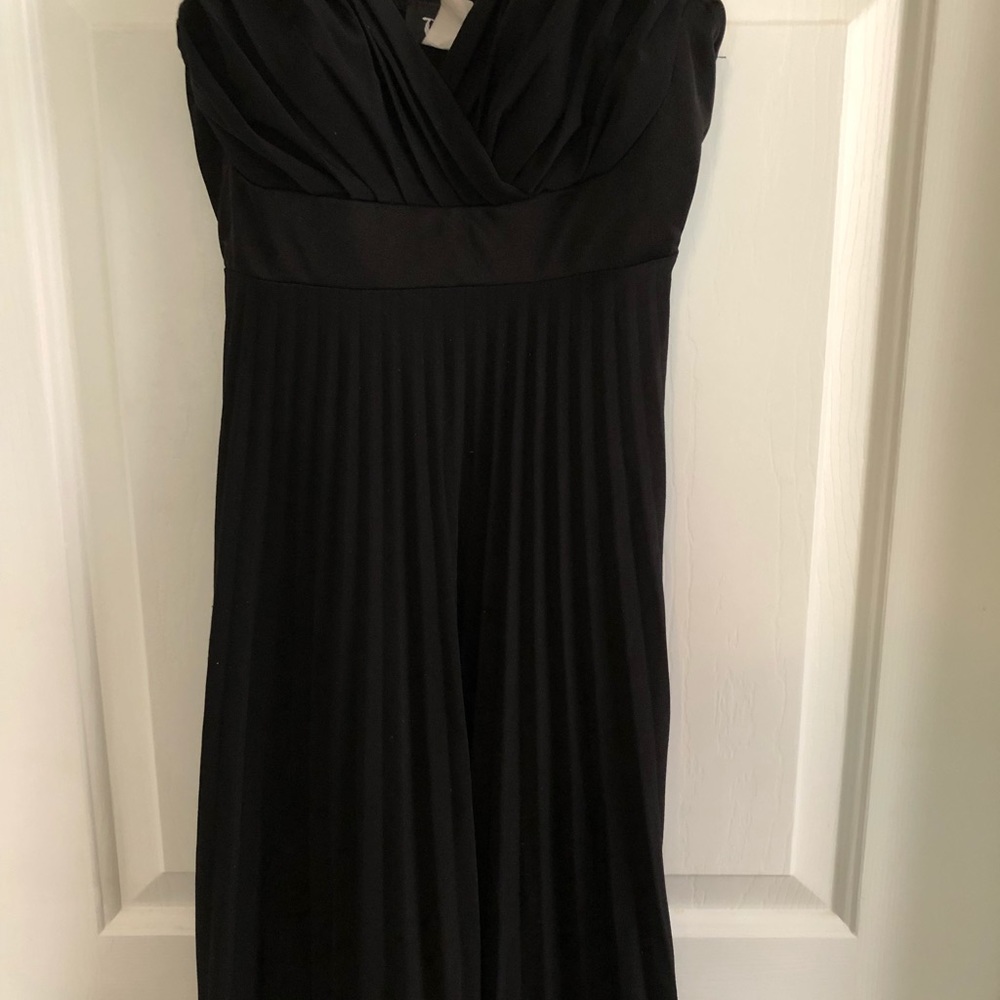 Black mini dress - Picture 3 of 5